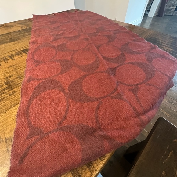 Coach scarf - Picture 2 of 4